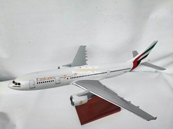 Model of A300-600R Emirates Airlines with detailed craftsmanship.